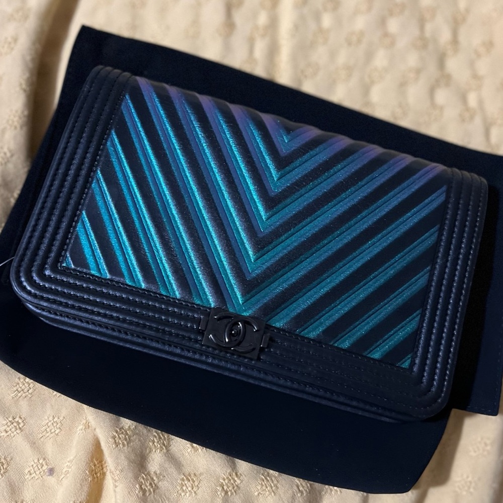 Authentic Chanel Calfskin Painted Chevron Embossed Boy Wallet On Chain WOC Black